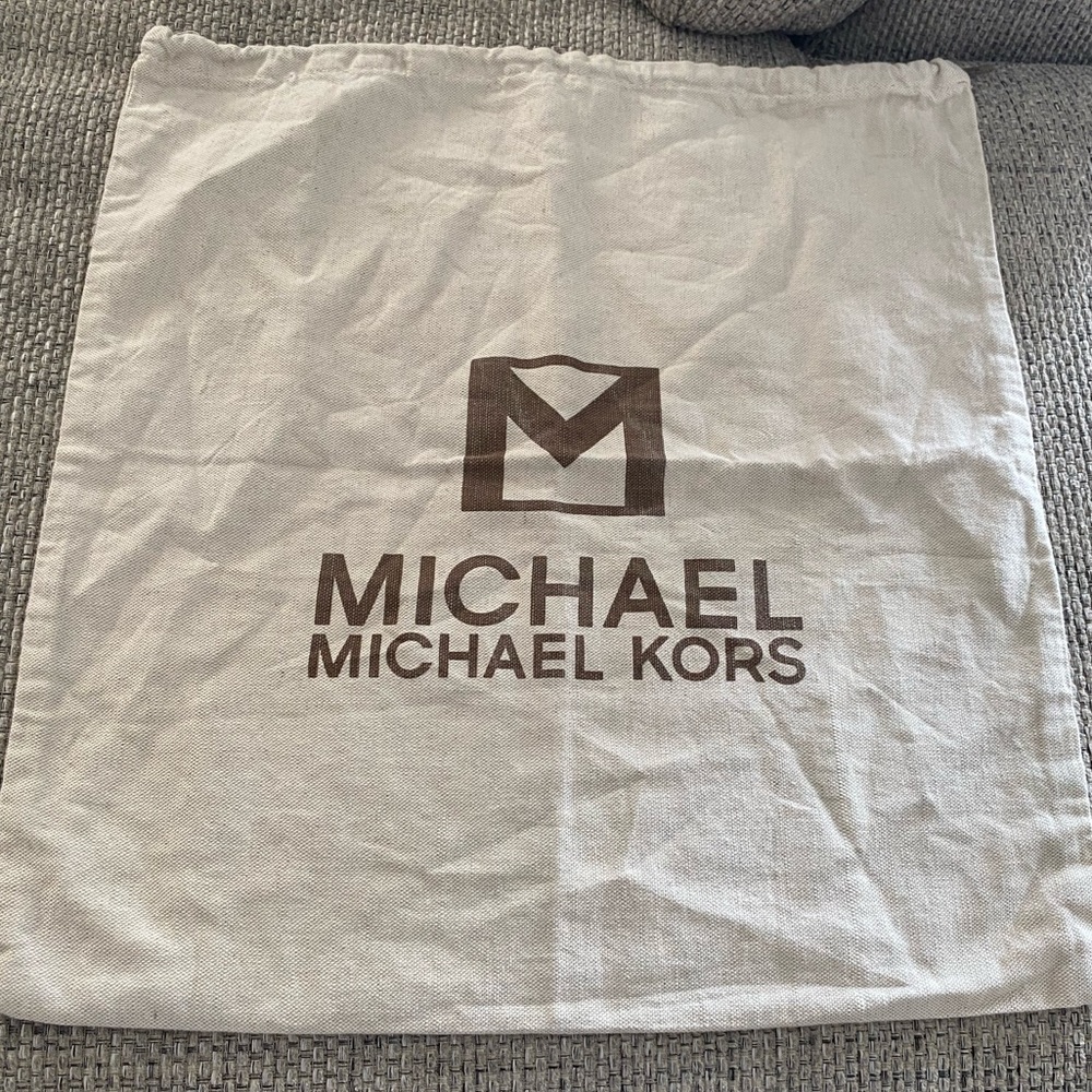 Michael kors Handbag Dust bag size 18x17”